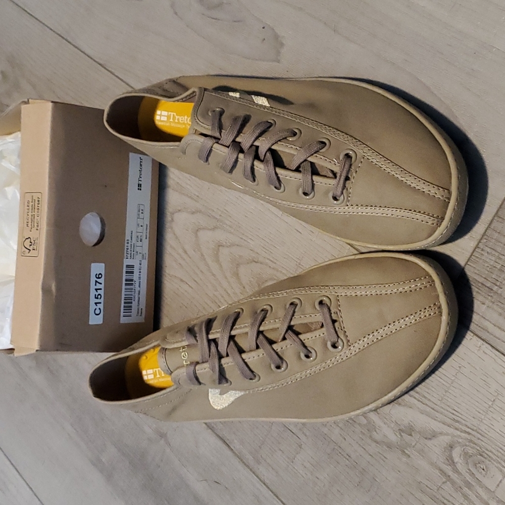 Tretorn men's canvas sneakers